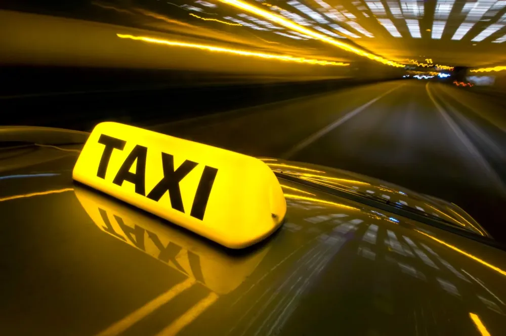 Taxi longue distance à Rouet